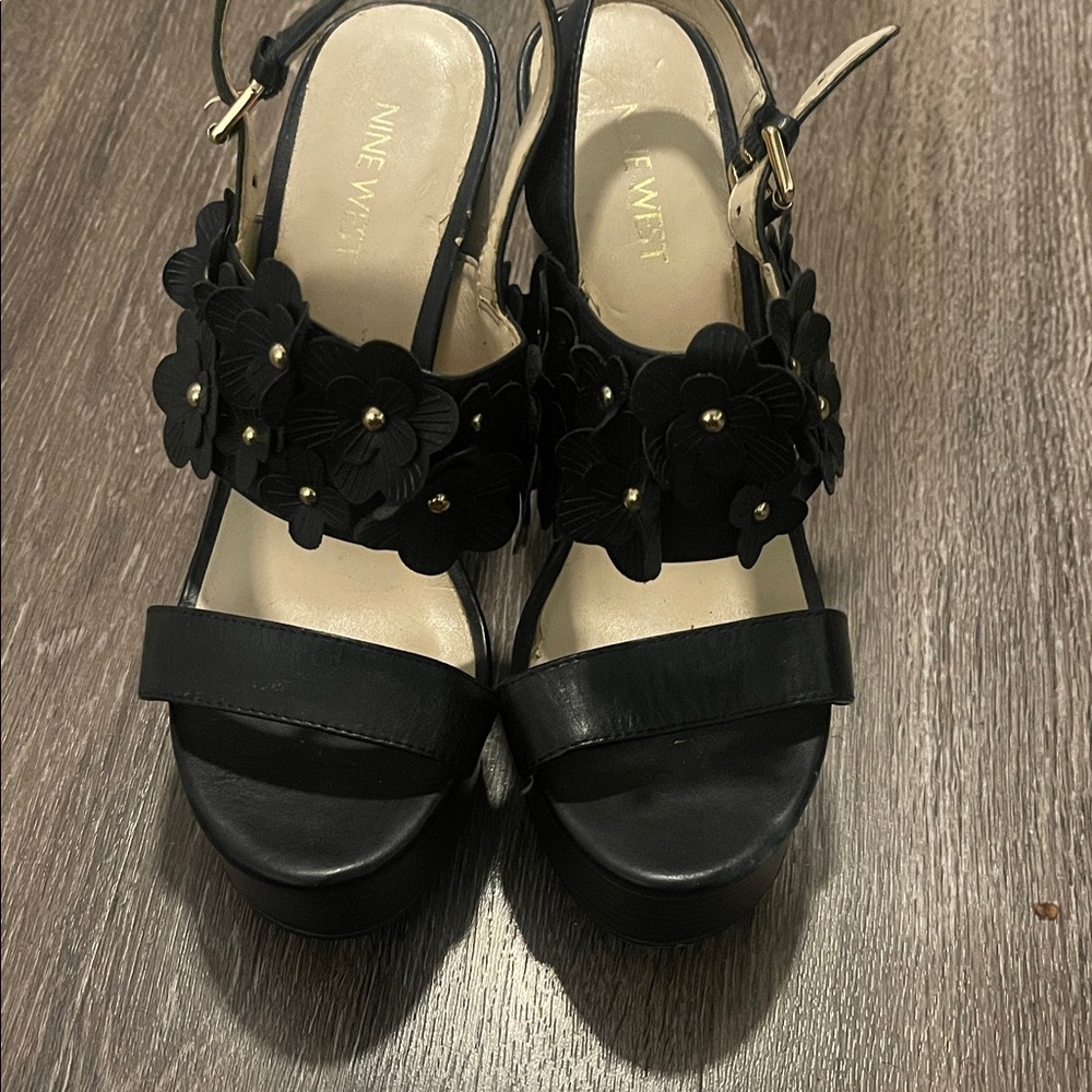 Nine West Black Floral Platform Sandals
